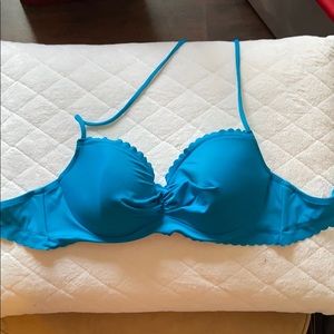 Victoria Secret Bikini Top 32D